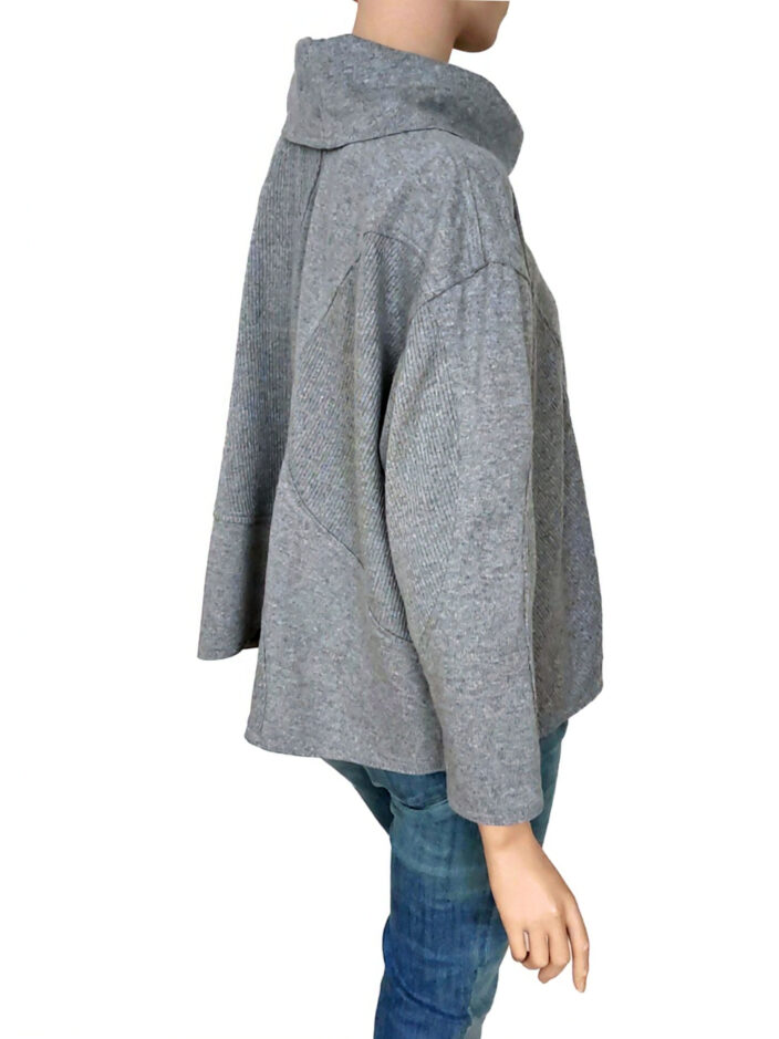 Katoenen damestuniek, grijs oversized met wijde col.